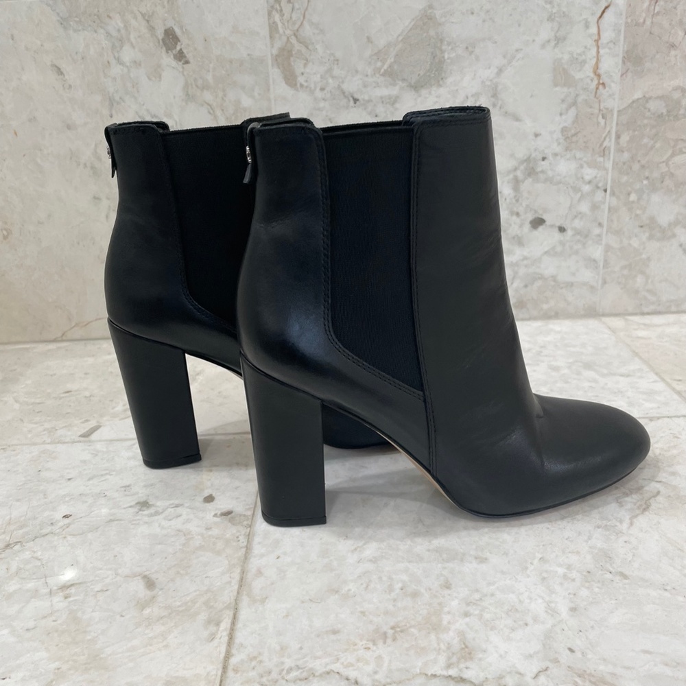 ***SOLD***SAM EDELMAN {9.5} Black Bootie Ankle Boot Rounded Blocky Heel - Picture 8 of 14